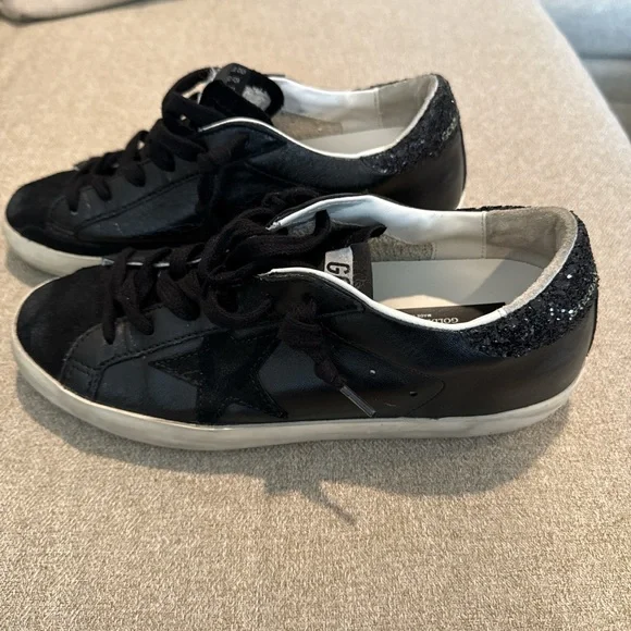 Golden Goose Black and White Women's Sneakers - Picture 2 of 8